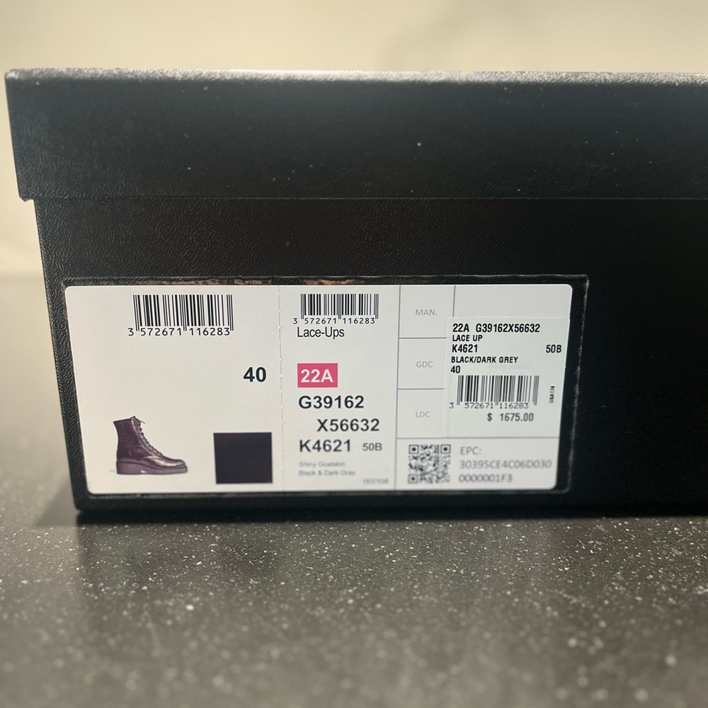 Chanel lace up boots size 40 black and dark grey with box and shoe bags - Picture 8 of 14